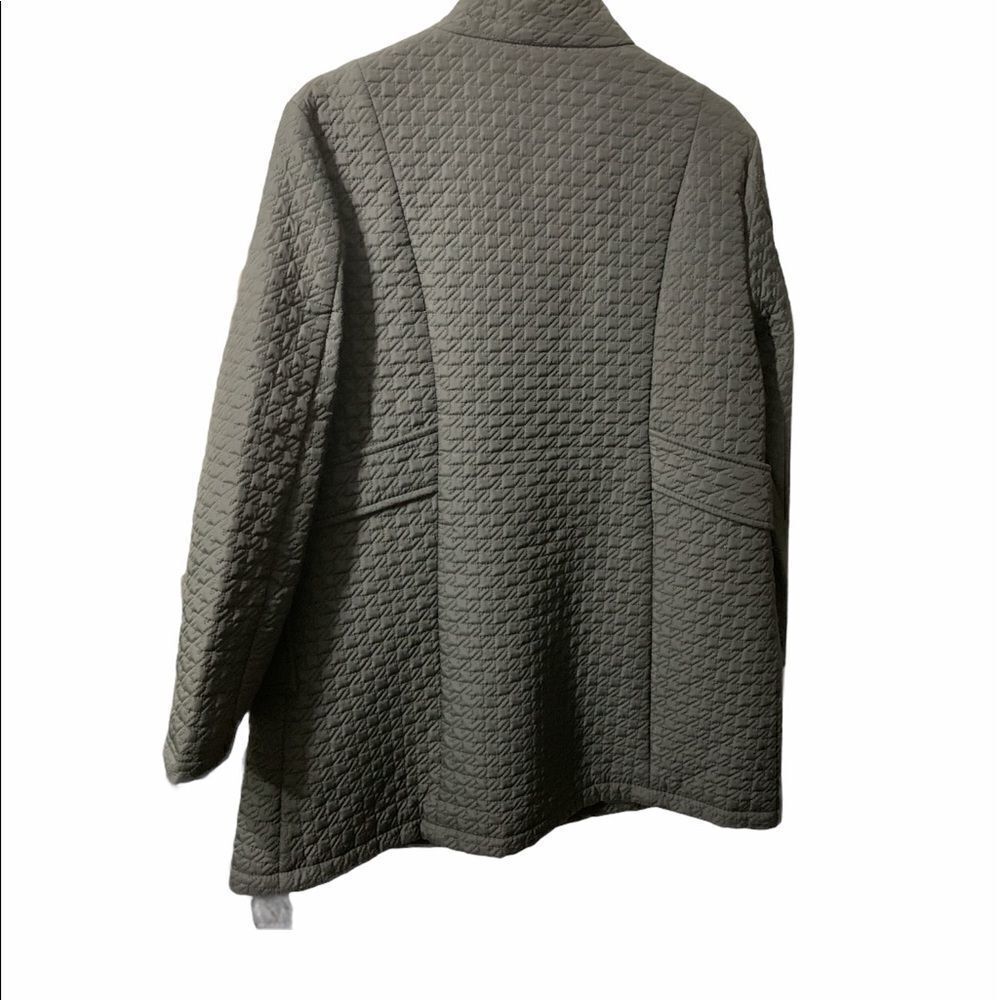 Today’s Designer Quilted Fall Jacket - Picture 2 of 12